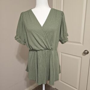 Torrid Ribbed Surplice Peplum Top Size 2 (XXL) in Olivine